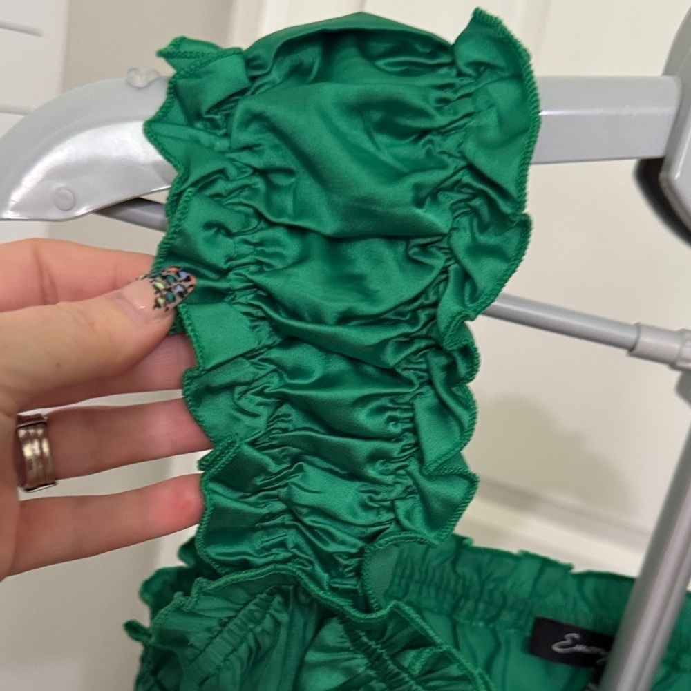 Emory Park Emerald Satin looking Ruffle Tank Top - Picture 3 of 8